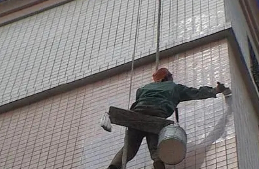抚顺市卫生间漏水维修公司分享下抚顺市外墙防水的必要性。
